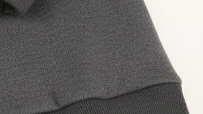 Bluza z grubej dresówki: różne kolory