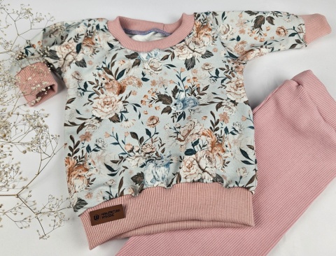 Dres dla dziewczynki: Secret Garden Dres dla dziewczynki: Secret Garden