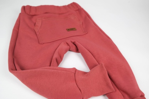 Baggy dziecięce z grubej dresówki: różne kolory