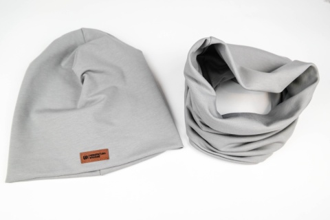 Czapka beanie z kominem lub chustą
