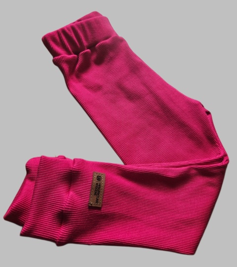 Legginsy dziecięce z prążka: różne kolory