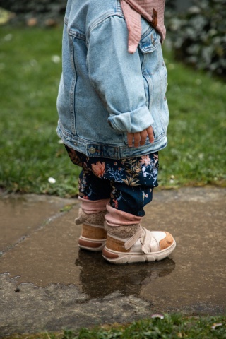 Spodnie softshell: Nocna łąka rozmiar 122/128