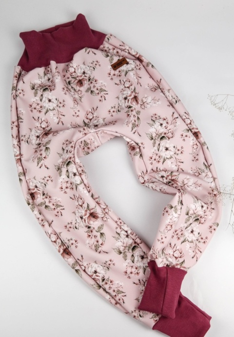 Spodnie softshell: Róże