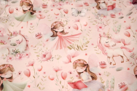 Szorty dla dziewczynki : różne wzory