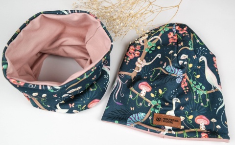 Zaczarowany Las- czapka z kominem lub chustą